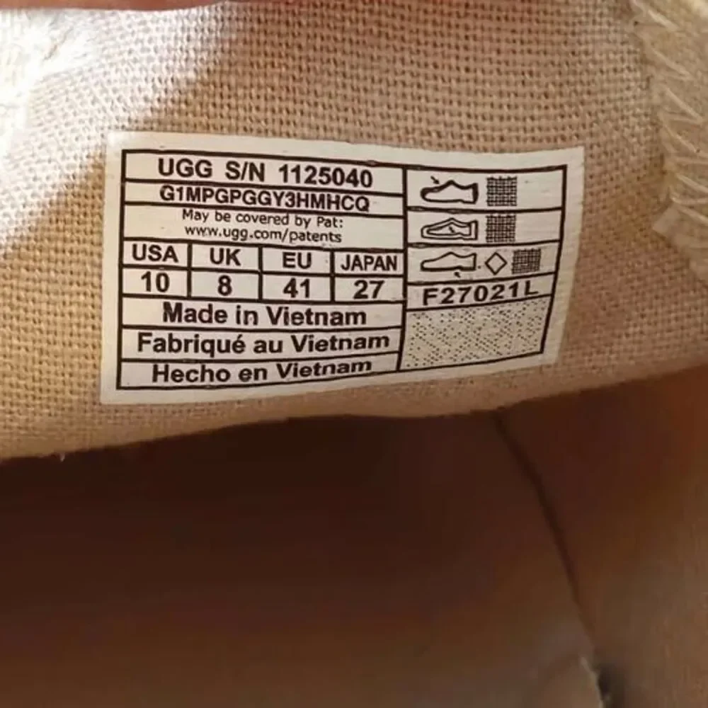 UGG Cali Low Canvas Men’s Slip-On Shoes Size 10 Natural Beige